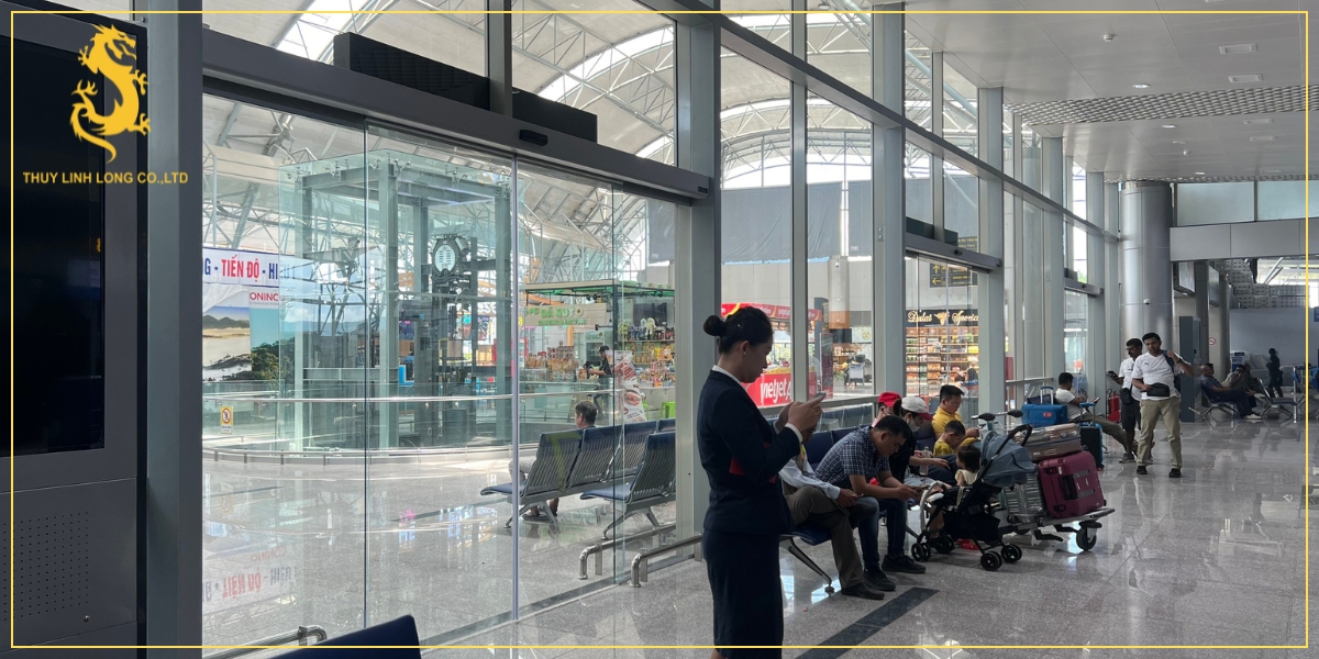 nhung cua tu dong duoc phan phoi tai quan 11 cua thuy linh long Những cửa tự động được phân phối tại quận 11 của Thủy Linh Long