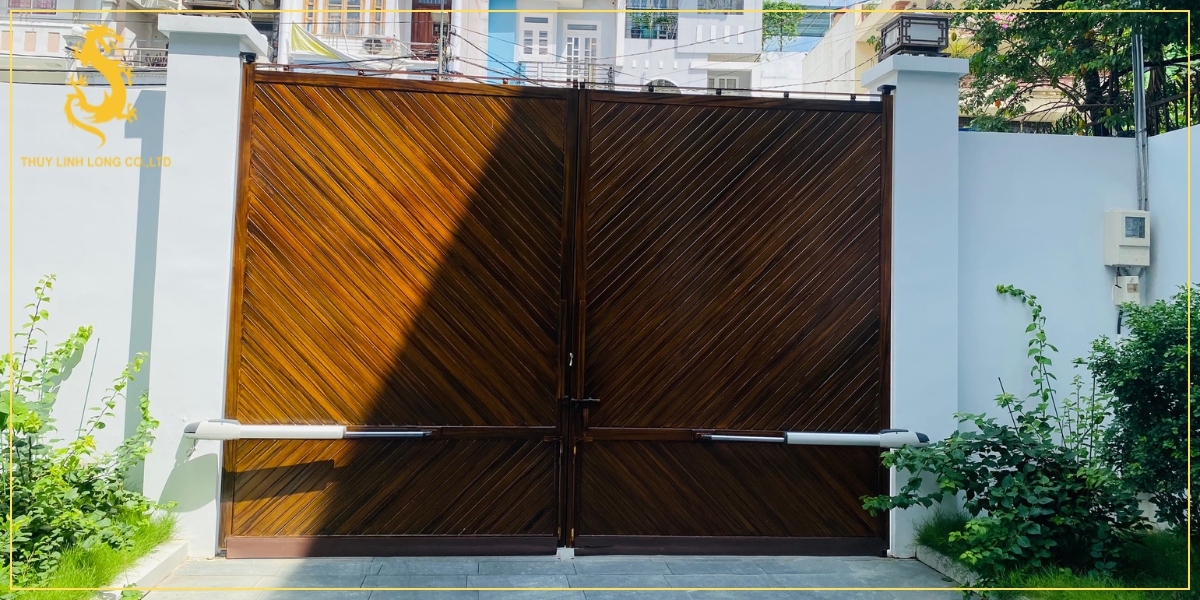 chuyen lap dat cong tu dong quan binh tan chuyen nghiep thuy linh long Chuyên lắp đặt cổng tự động quận Bình Tân chuyên nghiệp - Thủy Linh Long
