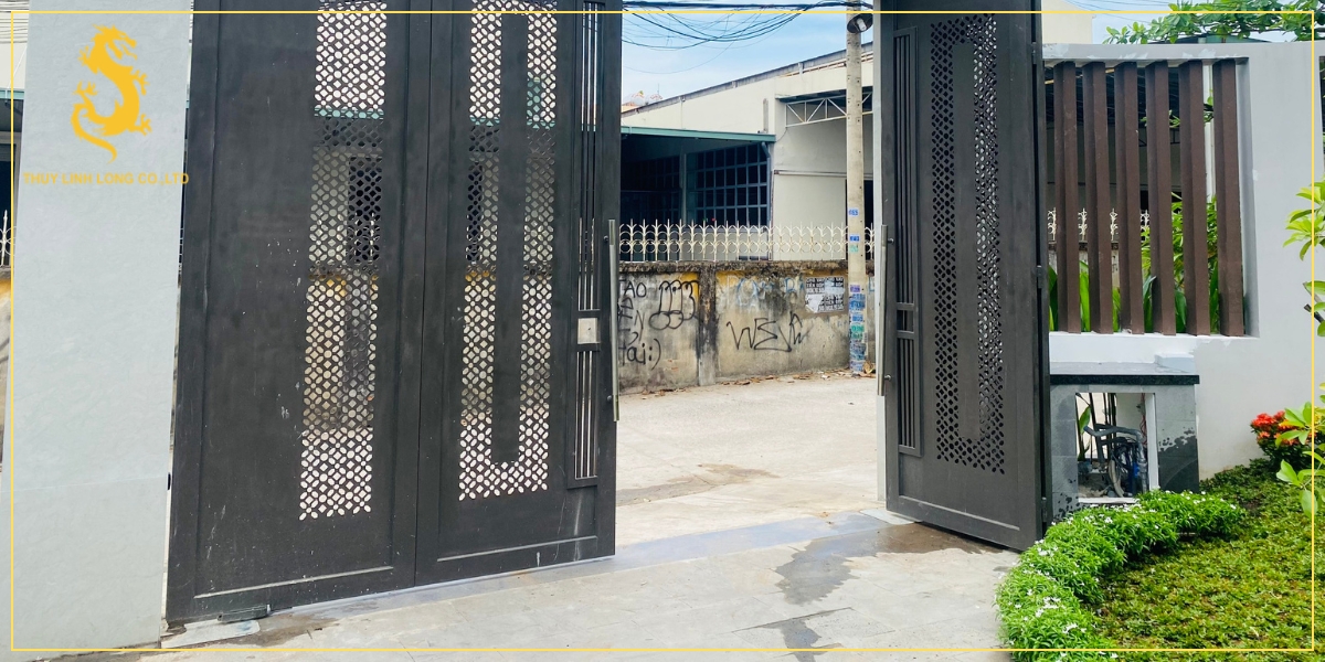 Lưu ý 1: Chọn loại cổng tự động phù hợp Lưu ý 1: Chọn loại cổng tự động phù hợp