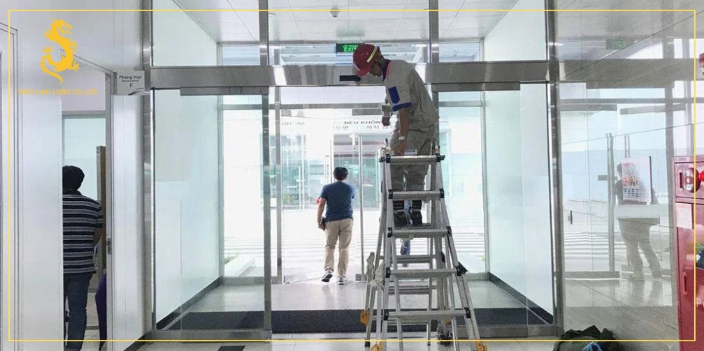 Những dấu hiệu cho thấy cửa tự động cần bảo trì ngay