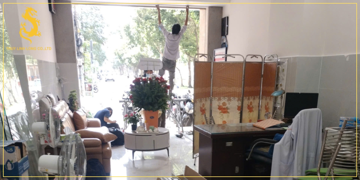 Vì sao cửa tự động cần được bảo trì định kỳ?