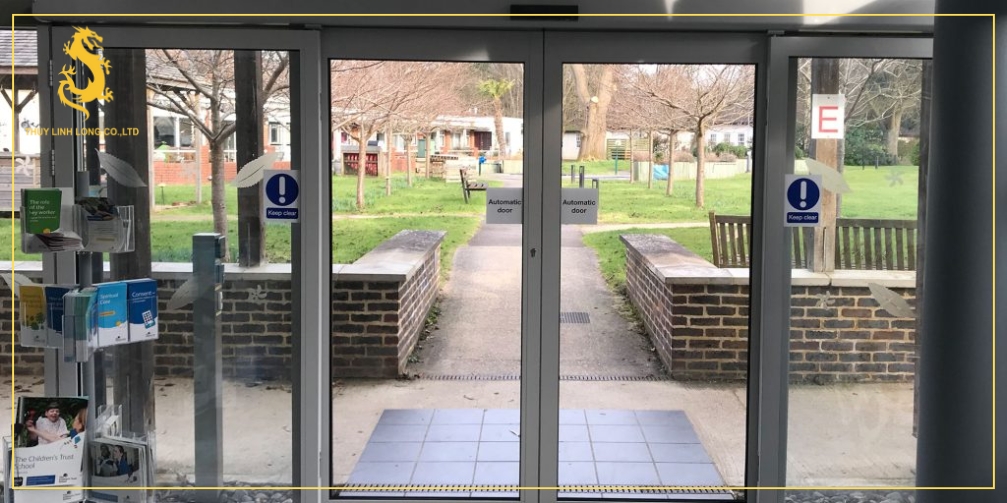 Motor cửa tự động AC và DC là gì?