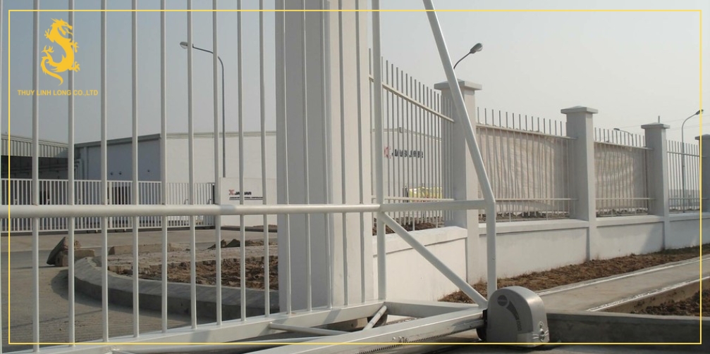Lý do chọn Thủy Linh Long để lắp đặt cổng lùa tự động Bình Dương