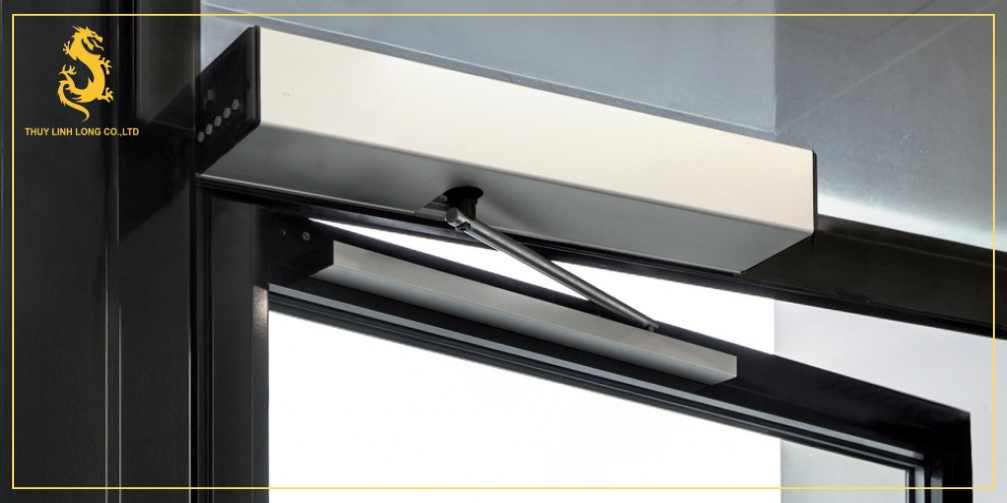 cach chon cua tu dong phu hop cho cua hang showroom sieu thi cach chon cua tu dong phu hop cho cua hang showroom sieu thi