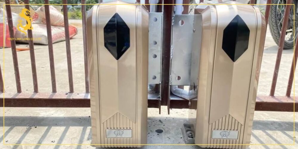 cac tieu chuan an toan bat buoc doi voi cong tu dong hien nay