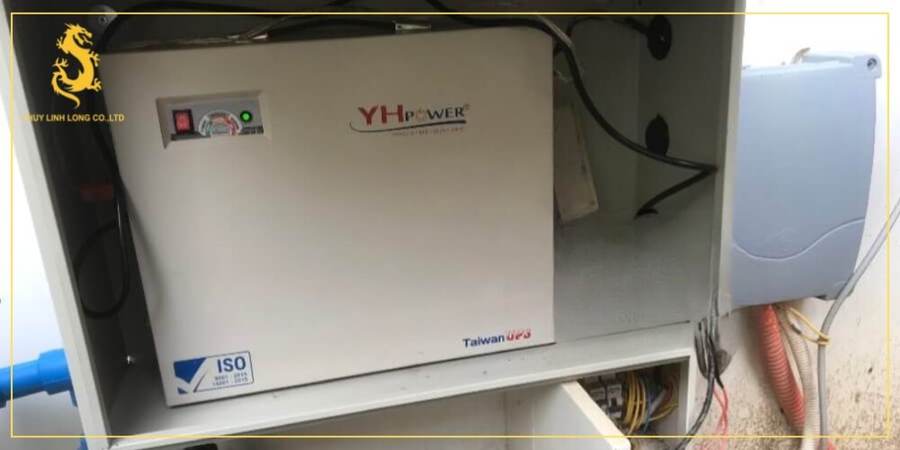 co nen lap ups bo luu dien cho cong tu dong khong